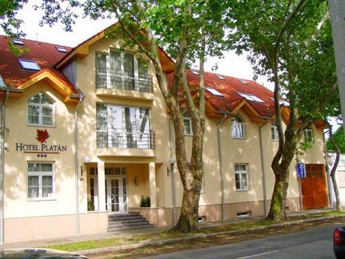 Hotel Platan Székesfehérvár Exteriér fotografie